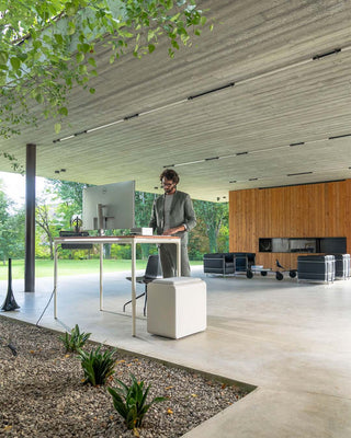 Workspace Layout Design: How to Structure a Desk for Focus