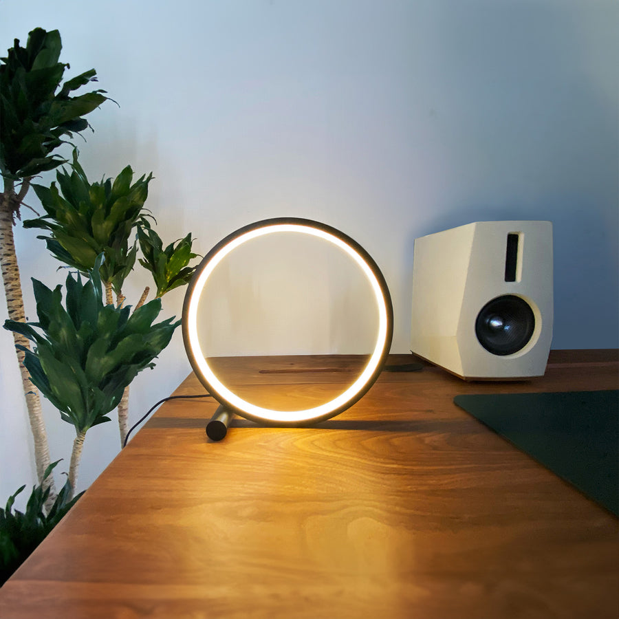 Eclipse - Minimalist Desk Lamp - beflo