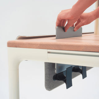 Syncline - Laptop Holder