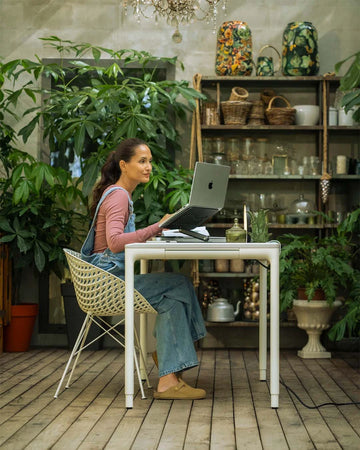 Slant - Laptop Stand